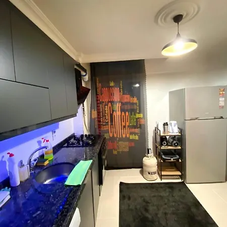 Apartment Cozy Big Sisli , Ac, Modern &for Family,friendly In Center